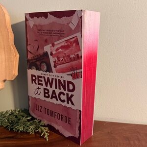 Rewind it Back - custom sprayed edges